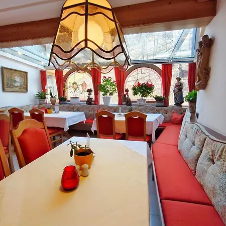 斯托尔茨酒店 马特雷安勃伦那