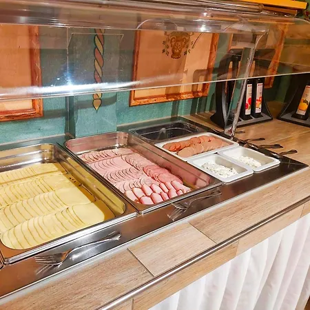 斯托尔茨酒店 4*