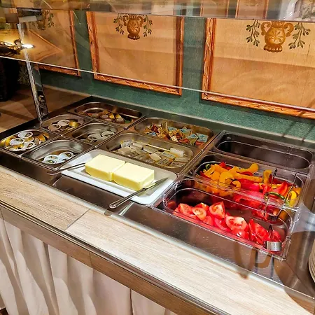 シュトルツ ホテル 4*